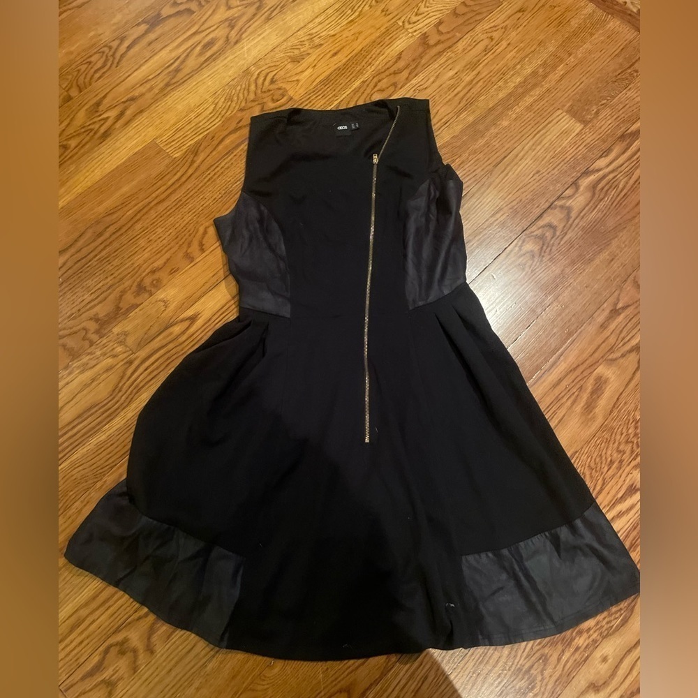 ASOS Black Sleeveless Dress With Zipper Size 10